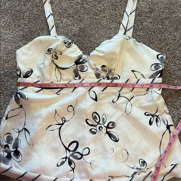 White House Black Market NWT Silk Tank Top Blouse Shirt Size XL. - Picture 7 of 10